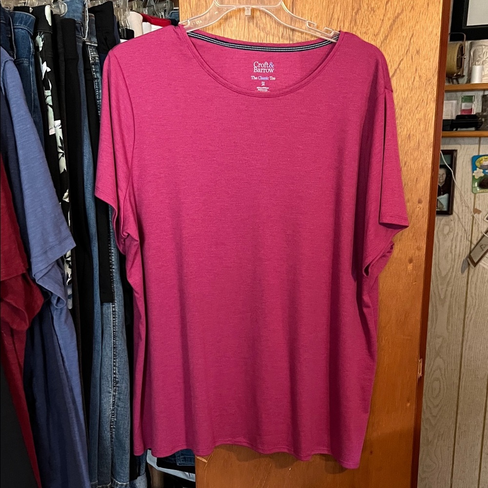 Croft & Barrow Fuchsia Short-Sleeve Tee